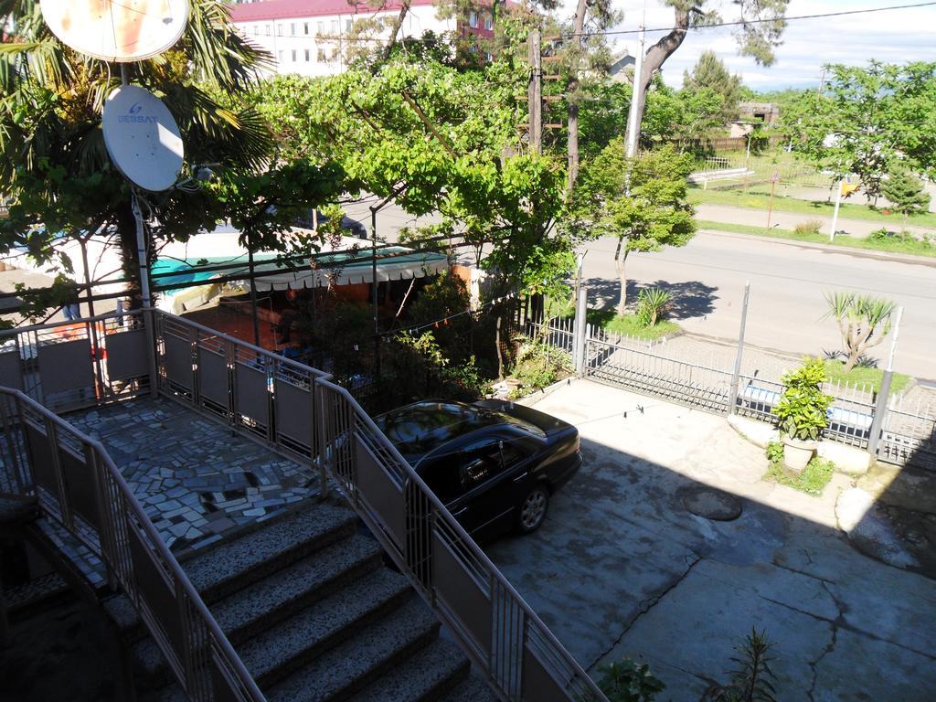Guest House Nika Kobuleti Exterior foto